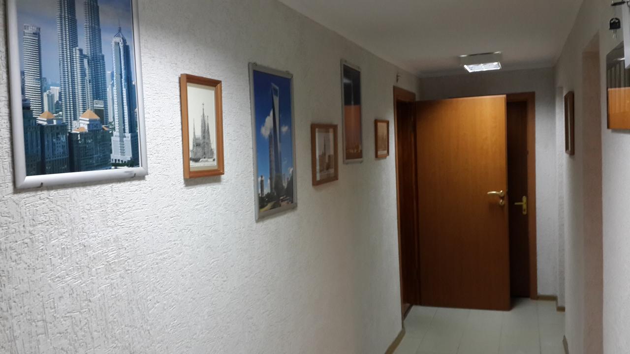 Hostel Bayit Kremenchuk Exterior foto