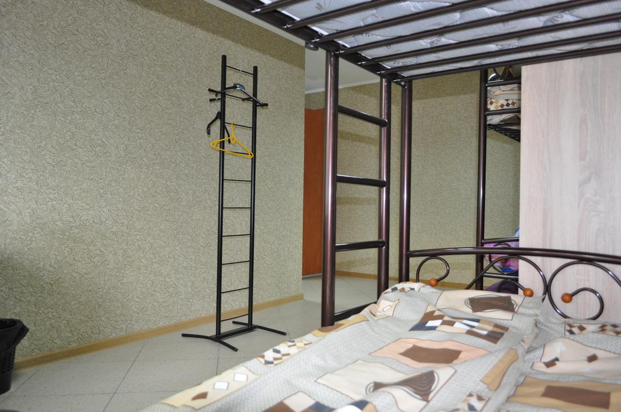 Hostel Bayit Kremenchuk Exterior foto