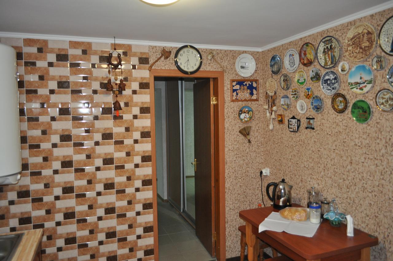 Hostel Bayit Kremenchuk Exterior foto